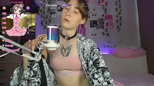 دردشة EllieFromTheMoon الجنسية المباشرة