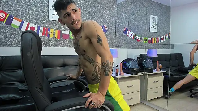 Jared_Cole Live XXX-Chat