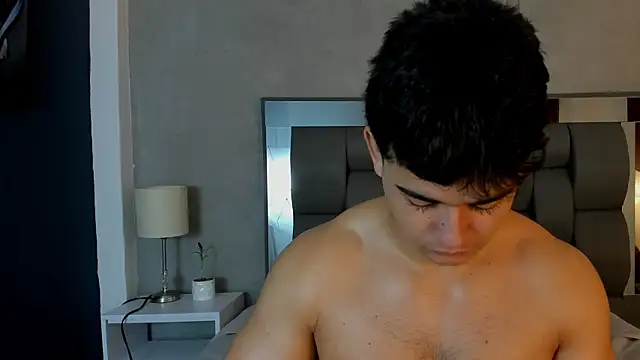 Chatroom XXX en direct de Charlie___Musk