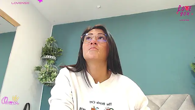SharisWillian's Live XXX Chat