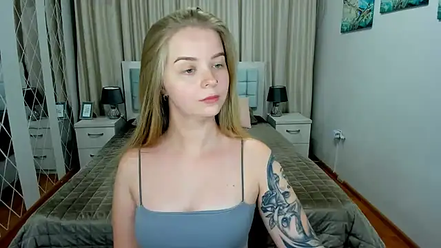 SirenaDoll Live XXX-Chat