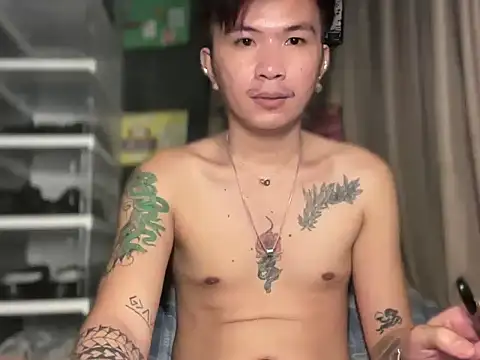 sinful_d3sir3のライブXXXチャット