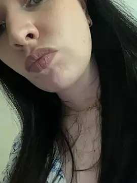 Poly_Nick Live XXX Chat