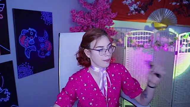 SeraphineDuskryn Live XXX-chat