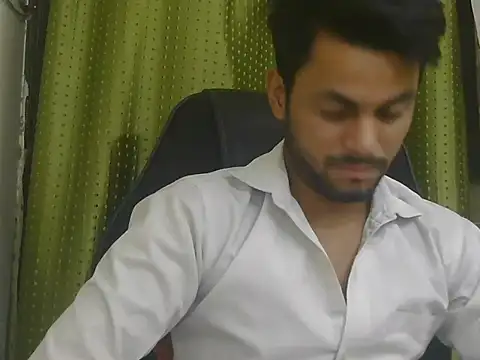 Stubborndesiboy 라이브 XXX 채팅