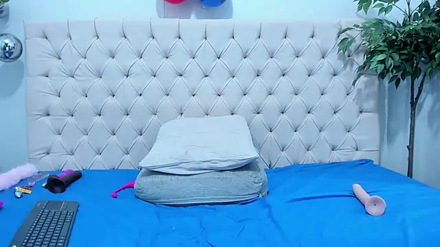 دردشة Anggie_Miller الجنسية المباشرة