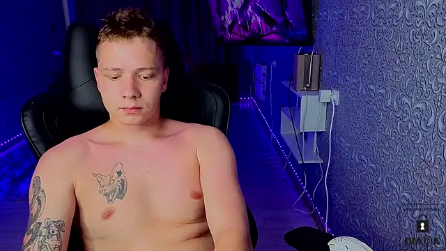 Karl_Night_ Live XXX Chat