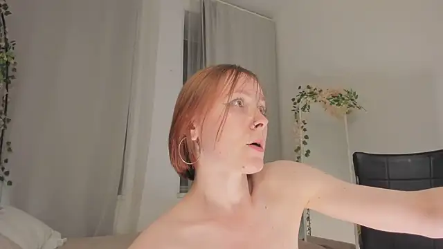צ'אט XXX בשידור חי של LilianKroft