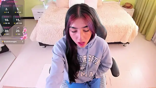 Celeste_Rous__ XXX чат на живо