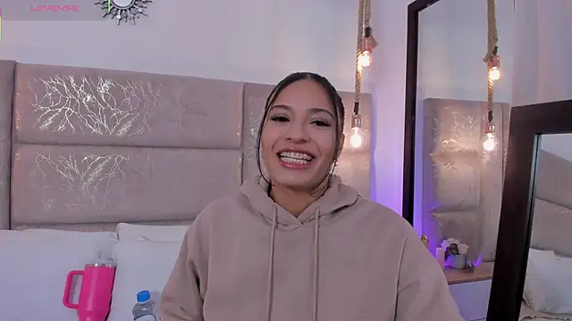 CeliWoods XXX чат на живо