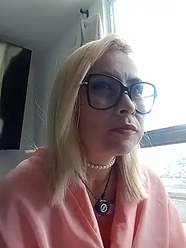 Živý XXX chat CandieGilson_