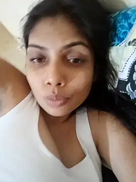 دردشة CrazyGirlVIP الجنسية المباشرة