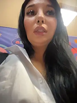 Tisha_Busty live XXX chat