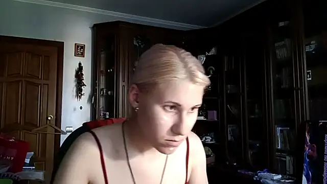Živý XXX chat KellyOutdoor