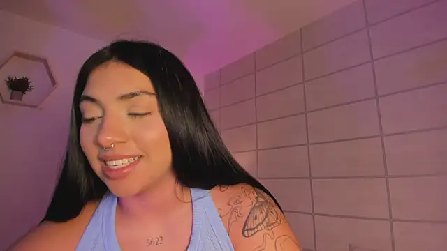 Chat XXX en directo de Christine_harper
