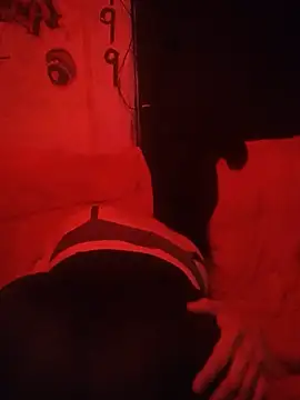 destroassbig2 Show in webcam