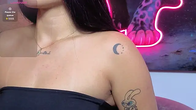 SofiaInk Chat XXX in diretta