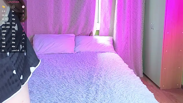 Angeel_Kate Adlı Modelin Canlı XXX Sohbeti
