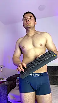 Alexander_Connor 即時 XXX 聊天
