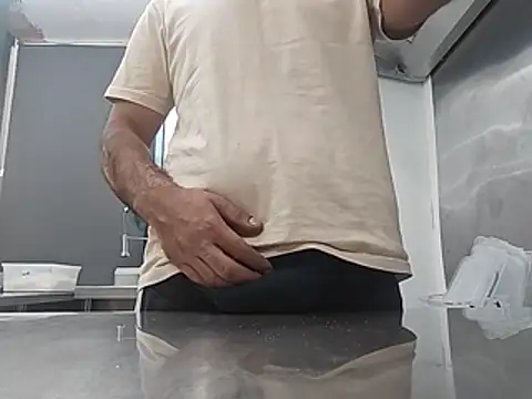brownskinbull1: διαδικτυακό σόου στην κάμερα