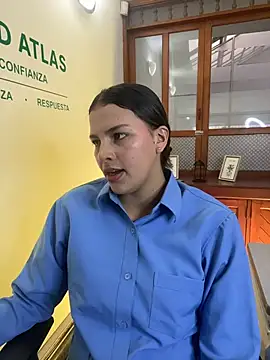 Chat +18 de KateRousee ao vivo