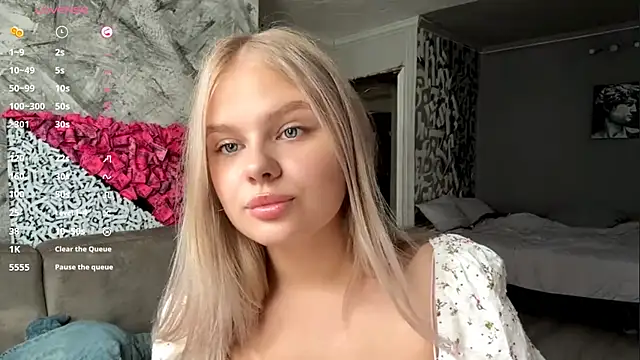 Rita_Blondana Chat XXX in diretta