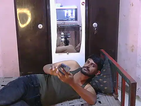 HotXKrish: απευθείας συνομιλία ΧΧΧ