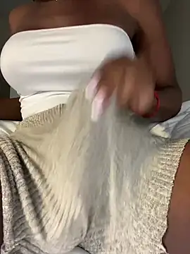 Chat +18 de Sweets_Keylin18 ao vivo