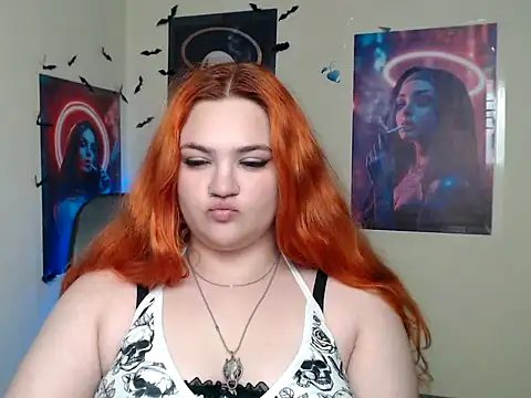 RinaRiii Chat XXX in diretta