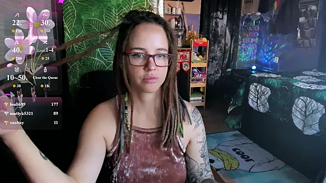 Онлайн чат XXX LisaFoxy_y