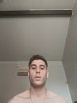 arenn1997 Adlı Modelin Canlı XXX Sohbeti