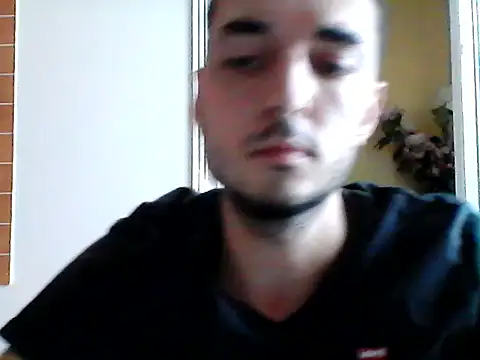Mikl360 Adlı Modelin Canlı XXX Sohbeti