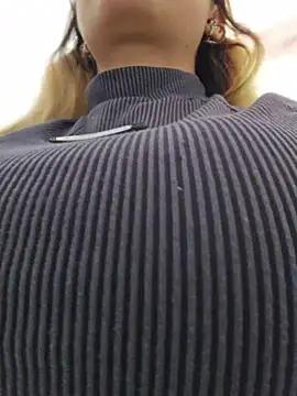 Pretty_roxxyy's Live XXX Chat