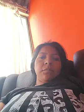 Tamaraxxx_hot XXX чат на живо