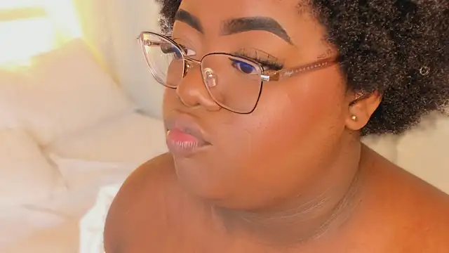 Ayanaa_Ebony_'s Live XXX Chat