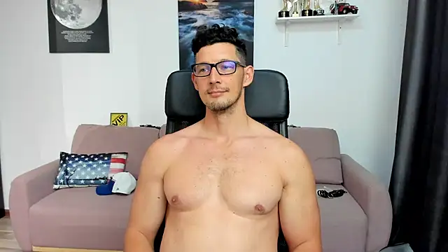 BrutusK08 Live XXX Chat