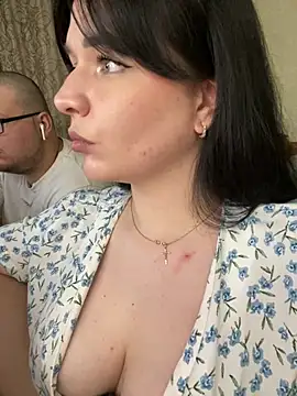 Poly_Nickn Live XXX chat