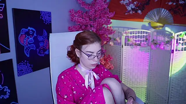 Živý XXX chat SeraphineDuskryn
