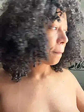 dianagolley420 现场XXX聊天