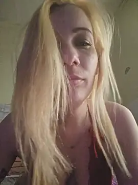 wildlia Chat XXX in diretta