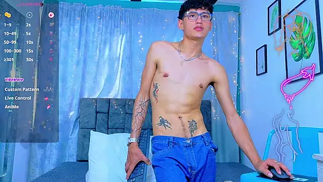 NicolasTorrezのライブXXXチャット