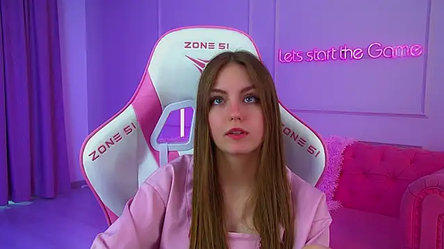 Chat XXX en directo de SofiaSarvains