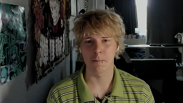 XXX chat uživo modela Benjamin_Bo