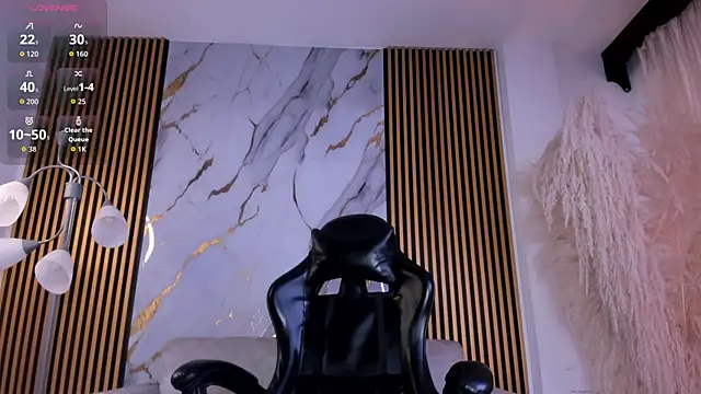 JulienSaint live XXX chat