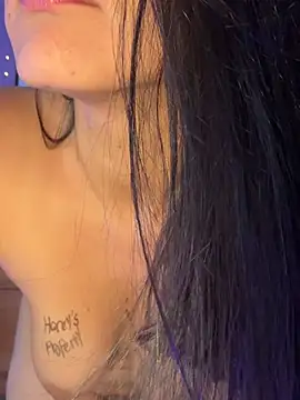 Živý XXX chat mahia_queen
