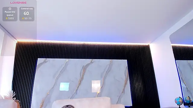 Chat +18 de Saara_Corraless ao vivo