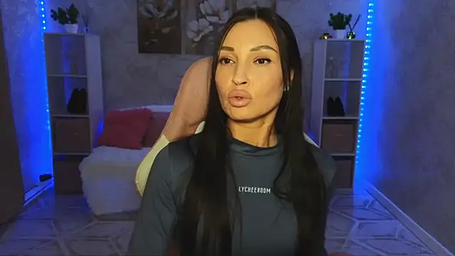 NikoleMills live XXX chat