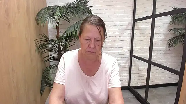 Chat XXX en directo de LindaPassionate