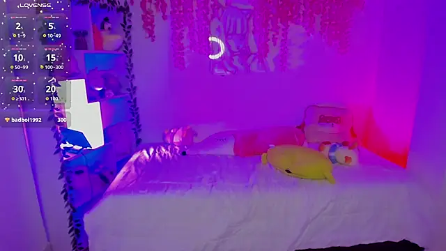 cat_kitty18_'s Live XXX Chat