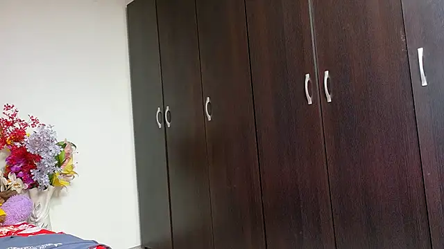 دردشة SweetMaddy888 الجنسية المباشرة